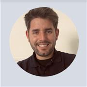 Soy ingeniero y trabajo actualmente en industria. Me encanta dedicar parte de mi tiempo a dar clases de matemáticas online